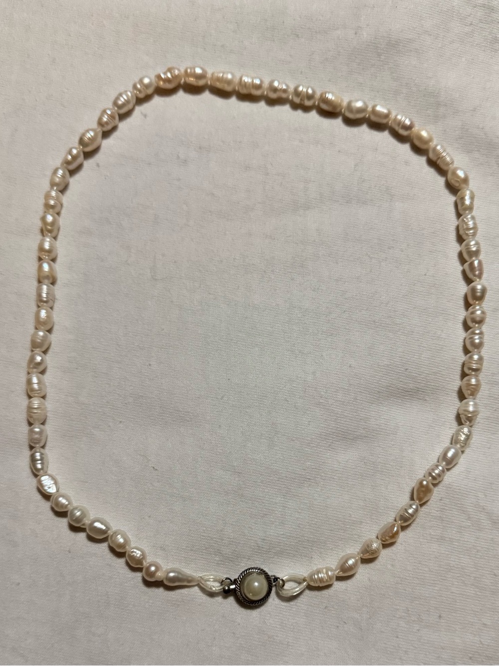Freshwater Pearl Necklace with Pearl Accent Clasp - Cream - Box clasp